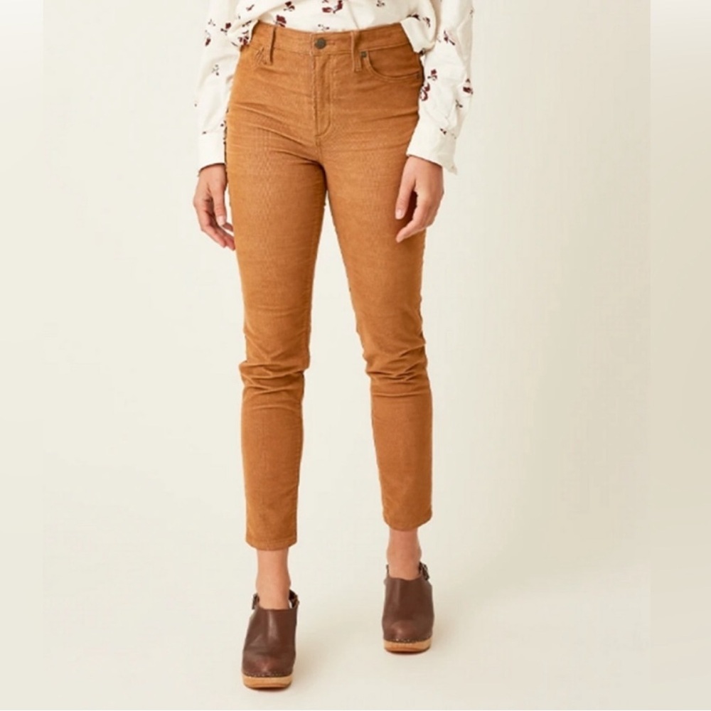 Carve Designs Women's size 4 Skyler Carmel Skinny Cords Corduroy Pants